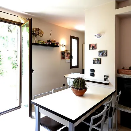 Casa Arancio Nyaraló